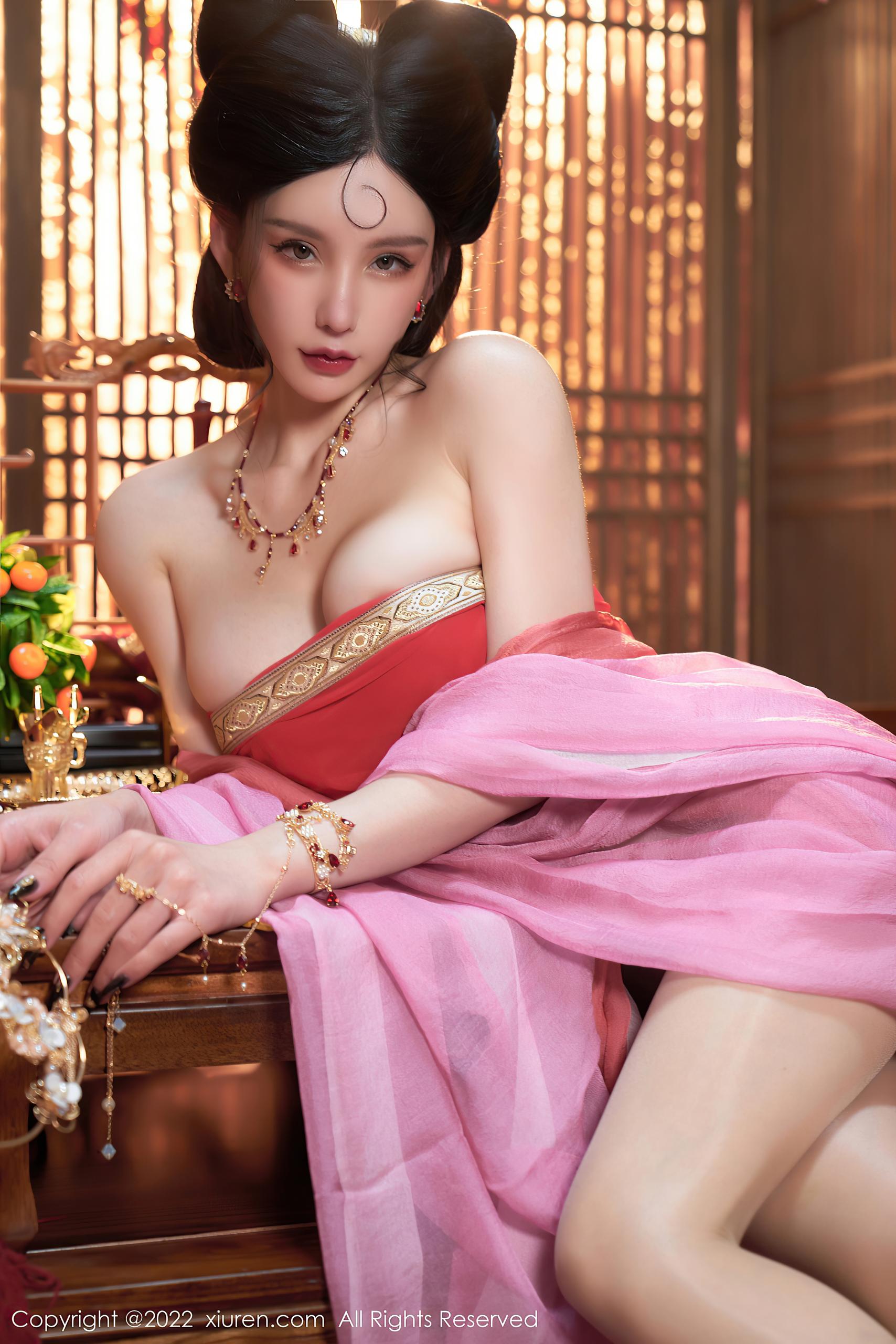 抖音热点榜！黑皮冬瓜几个叶留瓜最好